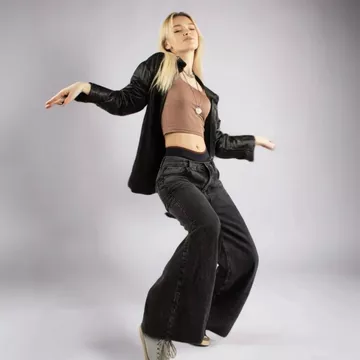 Chanel Dance